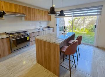 Casa · 150m² · 3 Recámaras · Casa en Venta, Lomas de Angelópolis, P. Aspen