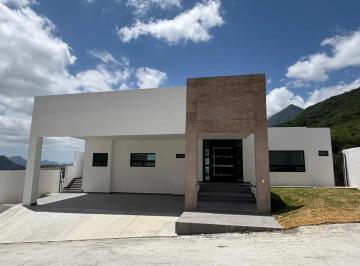 1 · Casa en Venta Jardines de Valle Alto Zona Carretera Nacional Monterrey