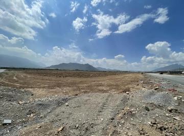 1 · Terreno Industrial en Venta en La Zona de Santa Catarina