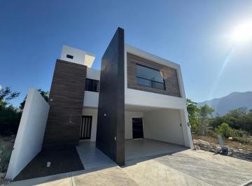1 · Casa en Venta Aysso Residencial Zona Carretera Nacional Santiago