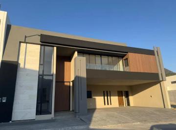 1 · Casa en Venta Bosques de Las Misiones Zona Carretera Nacional Santiago