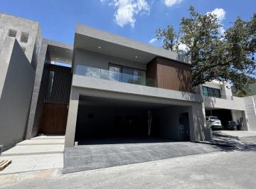 1 · Casa en Venta La Joya Residencial Zona Carretera Nacional Monterrey