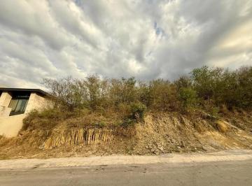 1 · Terreno Ascendente en Venta Sierra Alta Carretera Nacional Monterrey