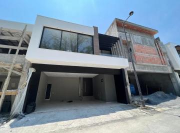 1 · Casa en Venta Brisas del Vergel Zona Carretera Nacional Monterrey