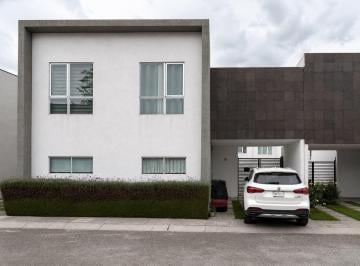 Casa · 86m² · 2 Recámaras · 2 Estacionamientos · Casa en Venta, Zinacantepec, Toluca