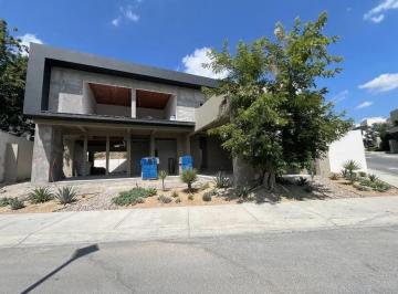 1 · Casa en Venta La Herradura Zona Carretera Nacional Monterrey