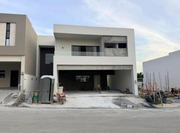 1 · Casa en Venta Pedregal de La Montaña Zona Carretera Nacional Monterrey
