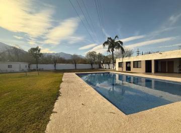 1 · Casa en Renta Los Cavazos Zona Carretera Nacional Santiago