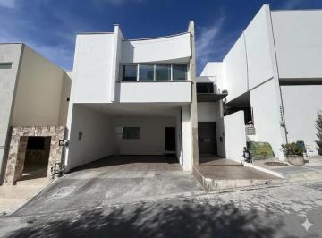 1 · Casa en Venta Las Privanzas Zona Monterrey