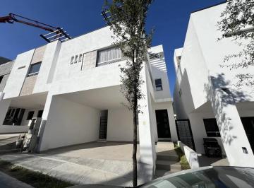 1 · Casa en Venta Balcones de San Patricio Zona General Escobedo