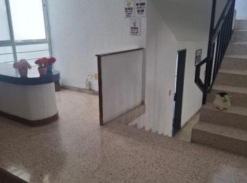 Oficina , León · Vendo Consultorio en Jardines del Moral