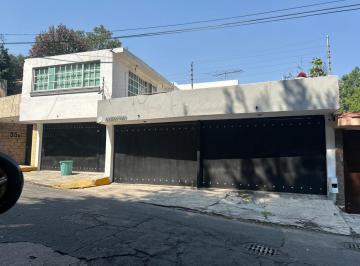 Casa · 420m² · 3 Recámaras · 3 Estacionamientos · Casa en Renta en Lomas de Tecamachalco