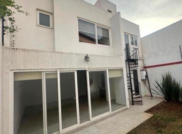 Casa de 3 habitaciones, Morelia · Casa en Renta en Fracc. Vistas Altozano