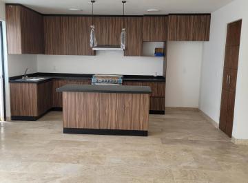Casa · 136m² · 3 Estacionamientos · Casa en Venta Roca2 Privada Altanna