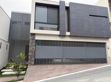 Casa de 3 habitaciones, Monterrey · Vive en Una de Las Mejores Zonas de Carretera Nacional.