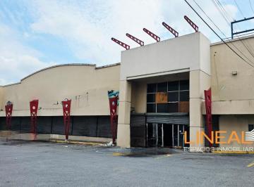 Local comercial · 1135m² · 20 Estacionamientos · Local en Renta en Guadalupe