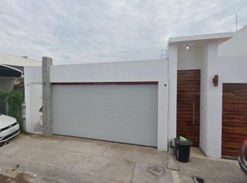 Casa de 3 habitaciones, Culiacán · Casa en Venta en Culiacán, Sinaloa. Clm