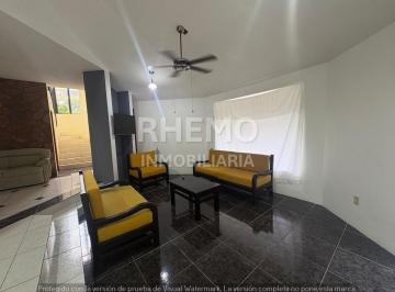 Casa · 300m² · 3 Recámaras · 2 Estacionamientos · Casa Amueblada Renta, Jardines de Tuxpan, Tuxpan, Ver.