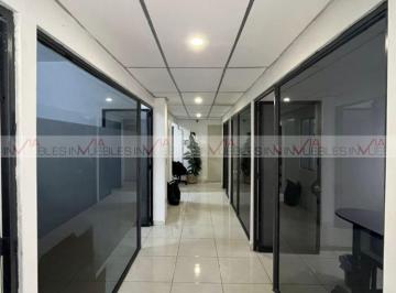 Oficina · 220m² · Oficina en Venta en Monterrey