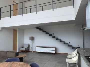 d1d57716a65a58a1cad6c9160745ec965daa8964a9325e499844081d6c01cec1 · Departamento Penthouse Doble Altura Amueblado en Renta en Arcos Vallarta, Guadal