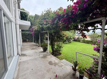 Departamento de 2 habitaciones, Huixquilucan · Departamento en Renta La Herradura con Jardín