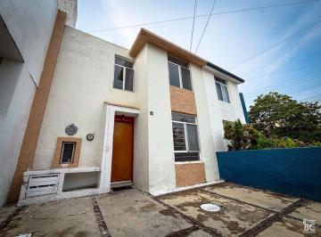 Casa en condominio · 98m² · 3 Recámaras · 2 Estacionamientos · Casa en Renta en Plaza Guadalupe Dentro de Coto.