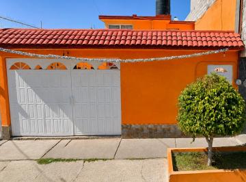 Casa de 4 habitaciones, Tecámac · Casa en Venta en Ojo de Agua, Tecámac.