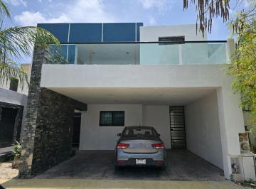 Casa de 3 habitaciones, Mérida · Se Renta Casa en Las Américas, Amueblada o Sin Amubelar
