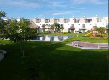 Casa en condominio de 3 habitaciones, Xochitepec · Casa en Condominio de 90 m² con 3 Recámaras en Renta en Real Santa Fe