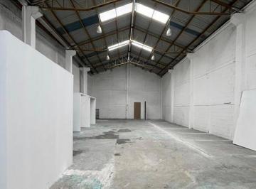 Bodega comercial · 440m² · 2 Estacionamientos · Bodega Industrial en Renta Naucalpan