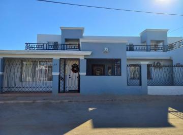 Casa · 445m² · 4 Recámaras · Casa en Renta por Mes con Alberca en Puerto Peñasco 4 Recamaras