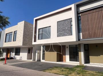 Casa de 3 habitaciones, Zapopan · Residencia en Renta en Bosques Vallarta, Jal, Zapopan.