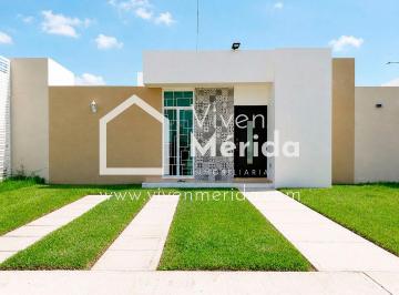Casa de 2 habitaciones, Mérida · Casa Amueblada en Renta en Gran Santa Fe, Mérida