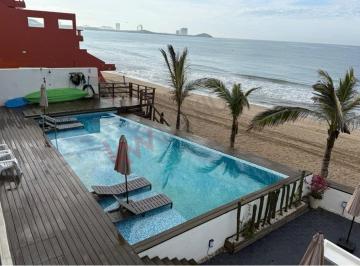 N/A · Departamento a Pie de Playa en Mazatlan