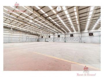 Nave industrial · 9122m² · Nave Industrial en Renta en Parque Industrial Lerma, Lerma Cr 26 - 1920.