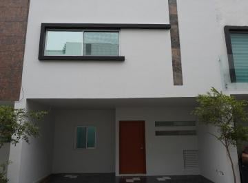 Casa 100m² Venta Santa Ana Tepetitlán · Casa Recién Remodelada en Condominio Privado — 3 Recámaras, Zapopan (Mariano Otero / Bugambilias)