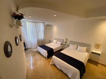 Casa de 7 habitaciones, Benito Juárez · Casa 7 Habitaciones con Alberca Privada en El Corazón de Cancún / Renta
