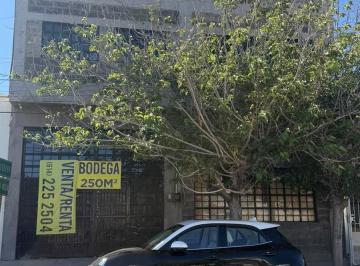 Bodega comercial · 216m² · Bodega Industrial en Santo Niño