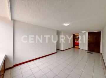 Departamento · 99m² · 3 Recámaras · 1 Estacionamiento · Departamento de 99 m², 3 Recámaras y Excelente Ubicación en Tlalpan, La Joya.
