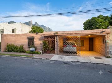 Casa de 4 habitaciones, Monterrey · Casa en Contry