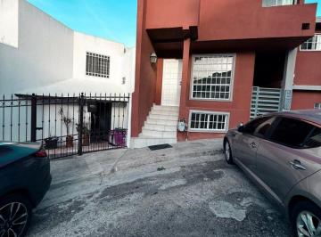 Departamento de 1 habitación, Tijuana · Rento Cómodo y Amplio Departamento en 3 Pisos en Colina de Agua Caliente Zona Dorada