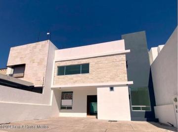 Casa de 3 habitaciones, Querétaro · Casa Nueva en Cumbres del Lago | Jardín de 70 m² | 4 Autos | Juriquilla