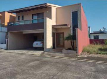 Casa de 3 habitaciones, Córdoba · Oportunidad Única: Casa Adjudicada en Fracc Primavera en Córdoba Veracruz