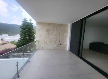 a6df59d7c18bd700fb985115ae27514a9577663b2616ef6c7c34468f37a69332 · Casa en Venta en Cumbres del Cimatario, Querétaro