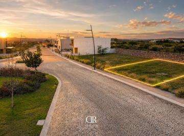 Terreno / Lote · 236m² · Terreno en Venta en Valles, Lomas del Campanario Norte, Querétaro