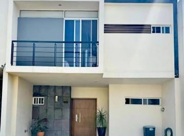 Casa de 3 habitaciones, Tlajomulco de Zúñiga · Casa Renta Bellaterra Fronda $15,500 (Mantenimiento Incluido)