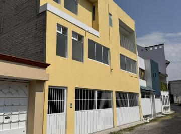 Casa de 3 habitaciones, Xochimilco · Comfortable Casa en Xochimilco, Ideal Para Oficinas o Familia Numerosa