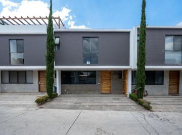 Casa en condominio · 200m² · 3 Recámaras · 3 Estacionamientos · Casa en Venta en Puerta Galicia