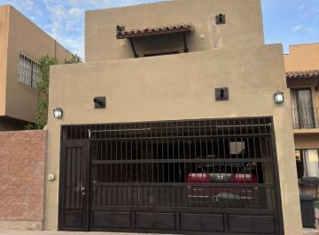 Casa de 3 habitaciones, Hermosillo · Casa en Venta en Salamanca Residencial II