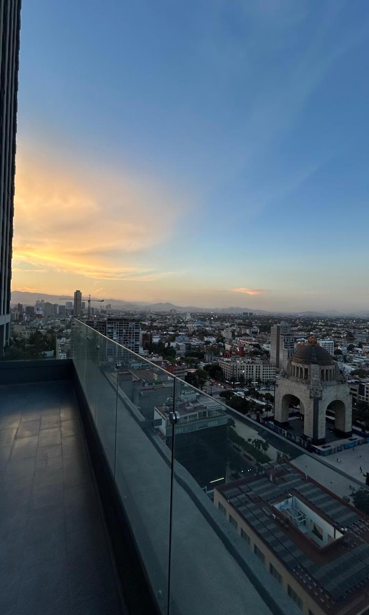 Departamento con Terraza Propia en Be Grand Reforma